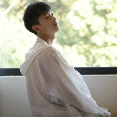 2023抖音最火男头像(18张)