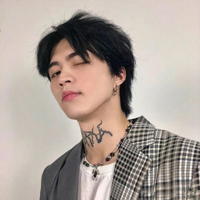 2023年最拽微信头像(精选24张)