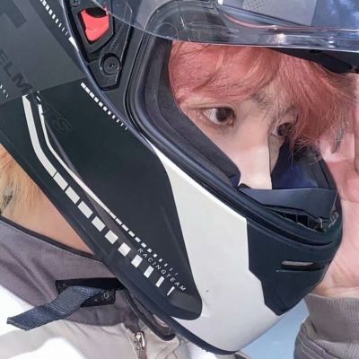 2023最帅男生情人头像(精选24张)