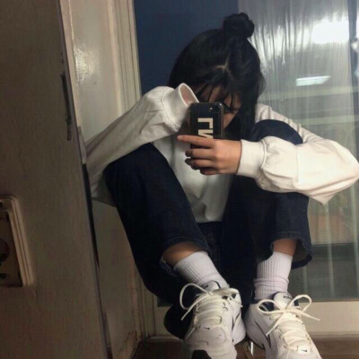 2023最火的霸气女头像(精选20张)