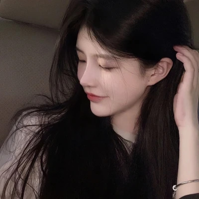 2023年最火的女孩头像(精选22张)