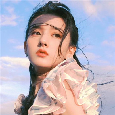 2023年最流行女头像(20张)