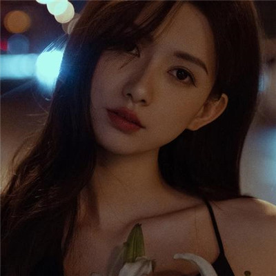 2023年最流行女头像(20张)