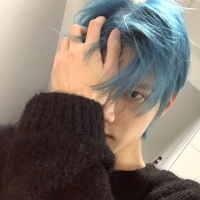 初中男生2023最火微信头像(精选32张)