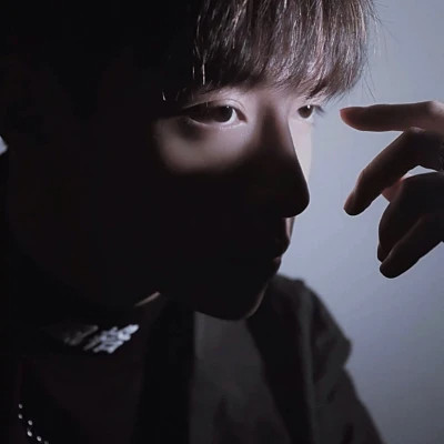 2023年男生最火的头像(精选24张)