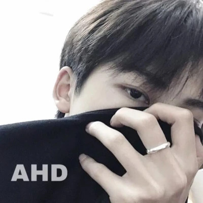 2023最火的男人头像(24张)