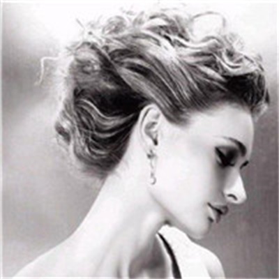 2023年最火霸气女头像(精选24张)