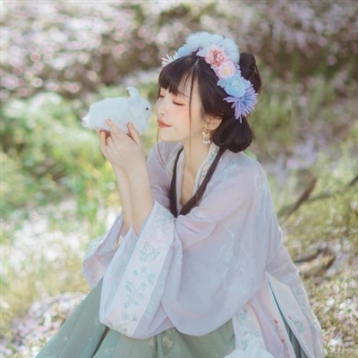 2023年最火女款头像(28张)