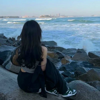 2023最火女神微信头像(精选24张)