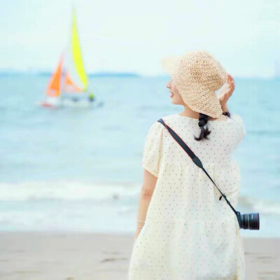 2023最火女神微信头像(精选24张)