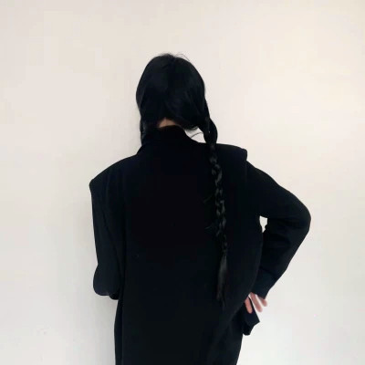 2023最火女神微信头像(精选24张)