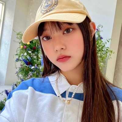 2023最火女神微信头像(精选24张)