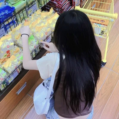 2023最火女生背影头像(28张)