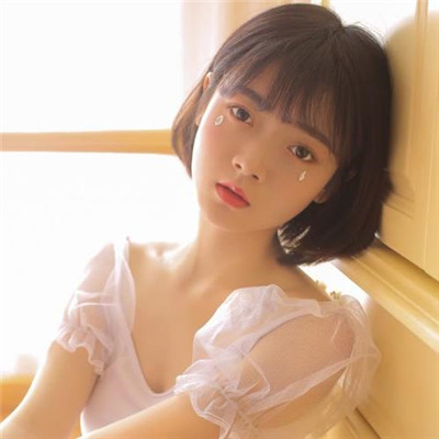 2023最火的女生头像(精选20张)