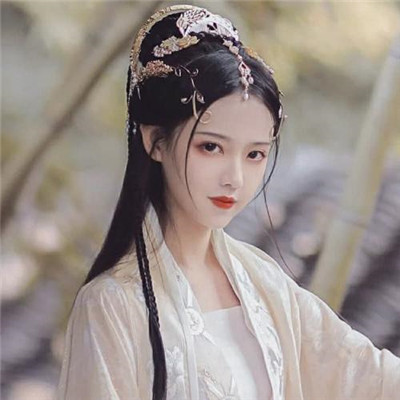 2023最火的女生头像(精选20张)