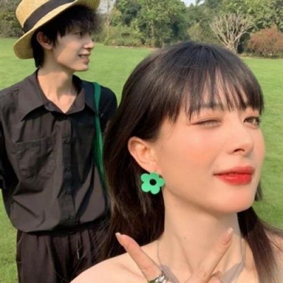 2023最火q版情侣头像(精选20张)