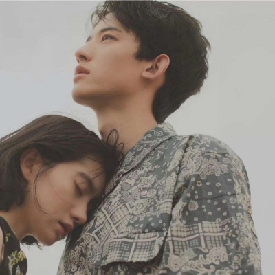 2023最火q版情侣头像(精选20张)