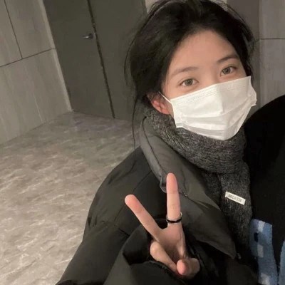 2023最火的女孩头像(24张)