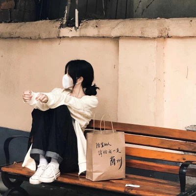 2023最火的女孩头像(24张)