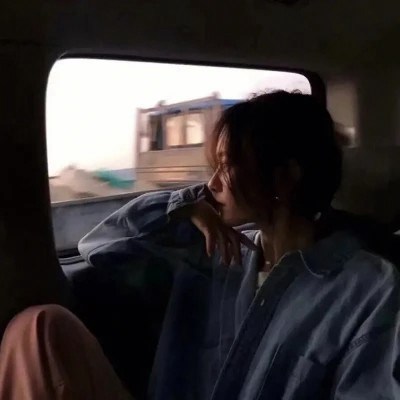 2023最火的女孩头像(24张)