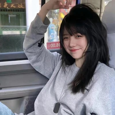 2023最火的女孩头像(24张)