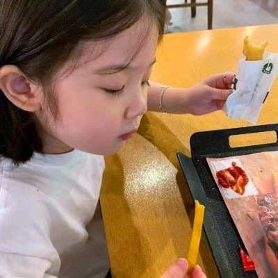 2023年最火萌娃头像(24张)