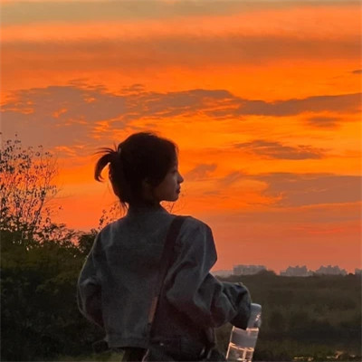 2023年最火真人头像(24张)