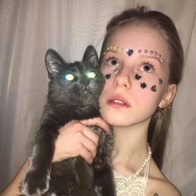 2023最火超冷女生头像(22张)