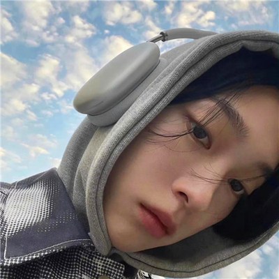 2023年微信男生最火头像(精选24张)