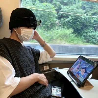 2023最火男生头像成熟(24张)