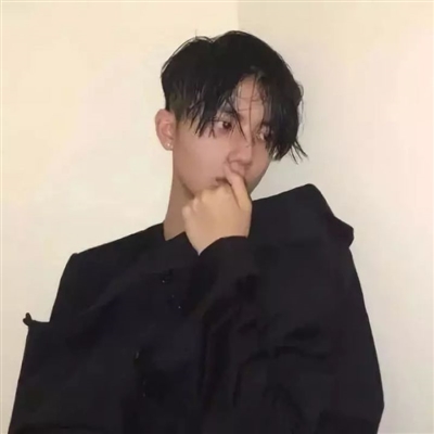 一眼就惊艳的男生头像(24张)