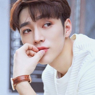 独一无二与众不同头像男阳光(精选24张)