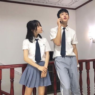 初中生情侣头像一对两张(精选24张)