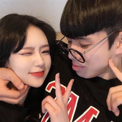 初中生情侣头像一对两张(精选24张)