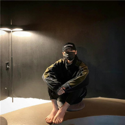 2023最好看的头像新款男生(28张)