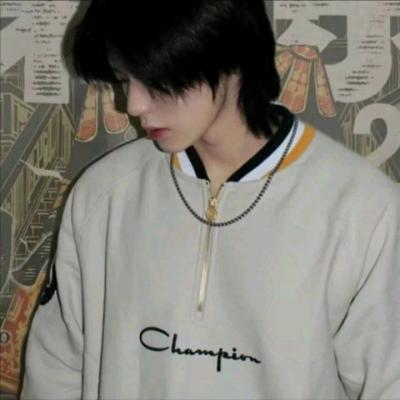 给人一种阳光的头像男(精选24张)