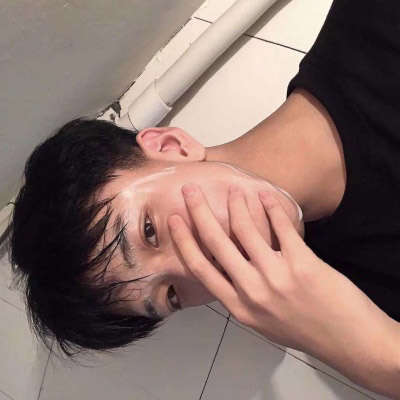 给人一种阳光的头像男(精选24张)