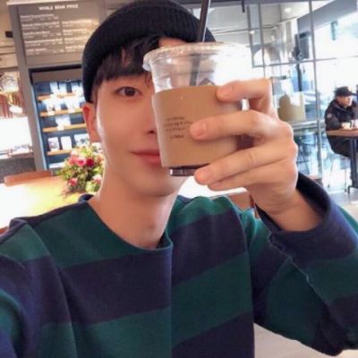 高清男生气质干净的头像(精选28张)