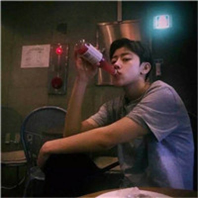 简单干净小清新头像男生(24张)