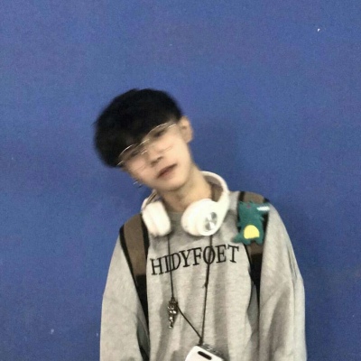 吸引妇女添加的男头像(精选24张)