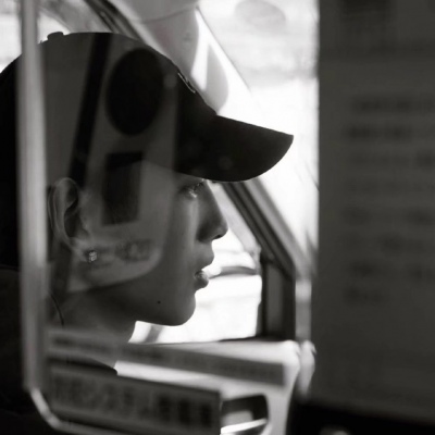 吸引妇女添加的男头像(精选24张)