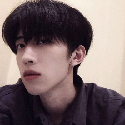 吸引妇女添加的男头像(精选24张)