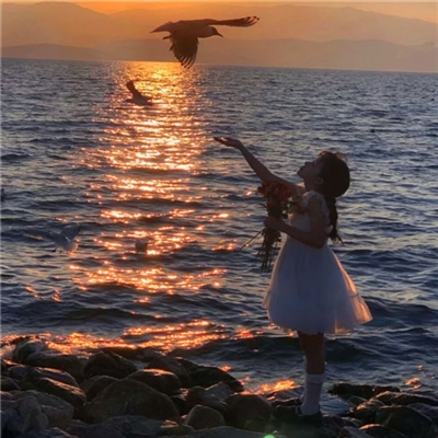 2023最火的大头头像(精选26张)