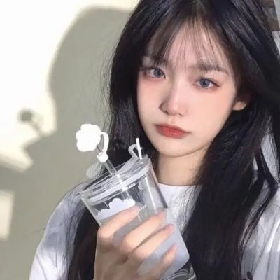 2023网红最火的头像(精选24张)