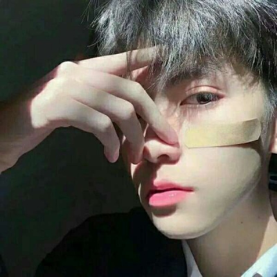 2023年最火的男人头像(24张)