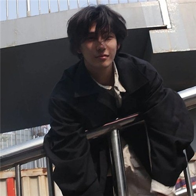 2023年最火的男人头像(24张)