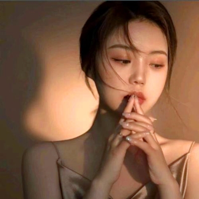 2023年最火伤感头像(精选14张)