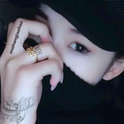 2023最火的拽头像(24张)