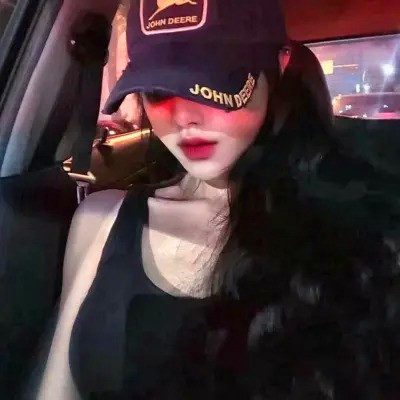 2023最火的拽头像(24张)