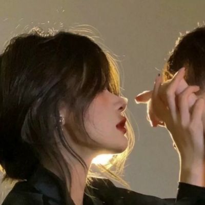 2023最火情侣结婚头像(精选22张)